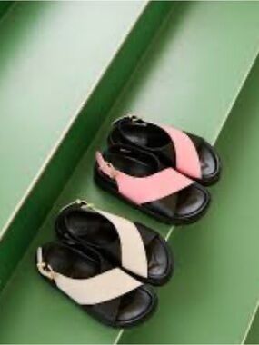 Diana  Leather Chunky Sandals